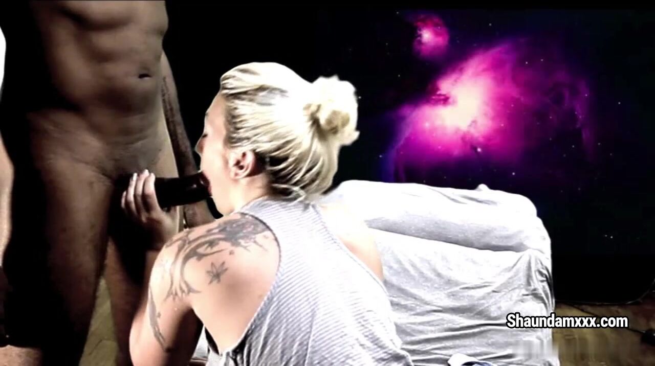 Mystical White Girl Pussy Rub