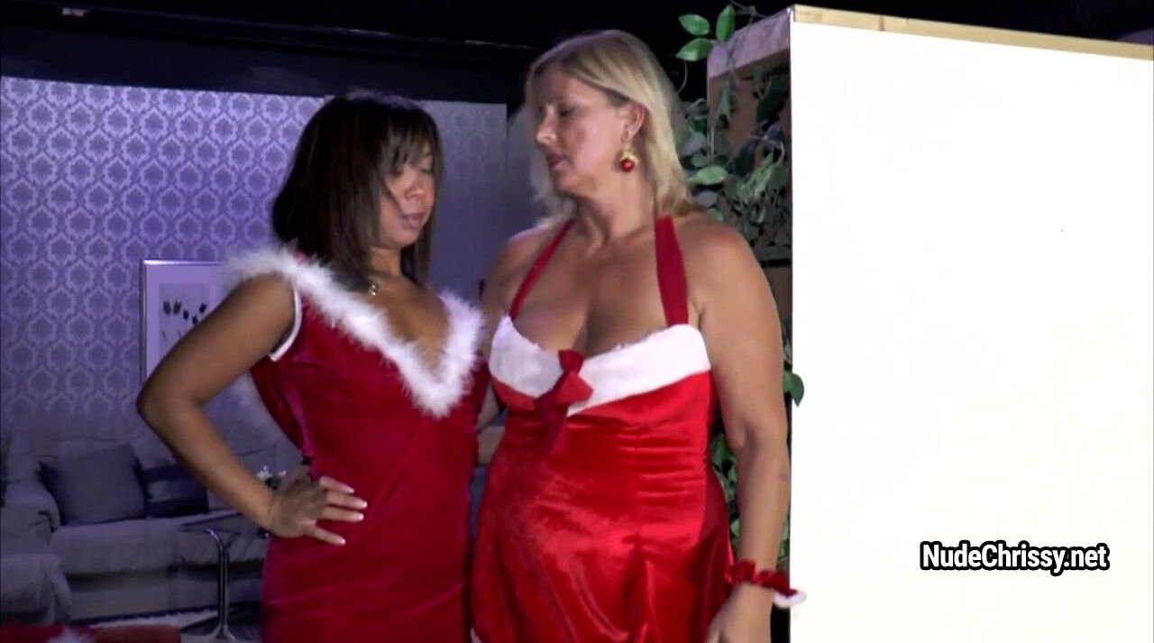 Lesbian Christmas Sex