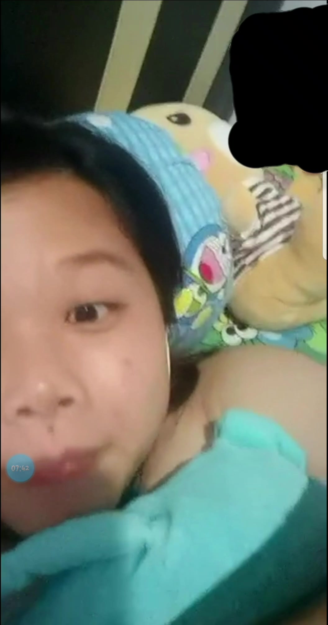 Chinese girl see my vagina
