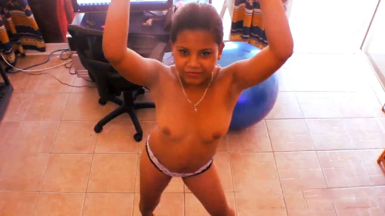 Toticos Jennifer 2 Dancing - 4min Clip