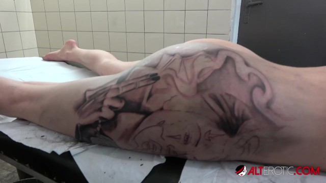 Jay Jay Ink covers up a messy tattoo