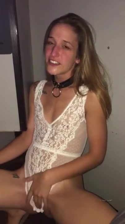 Fun Wife At The Gloryhole