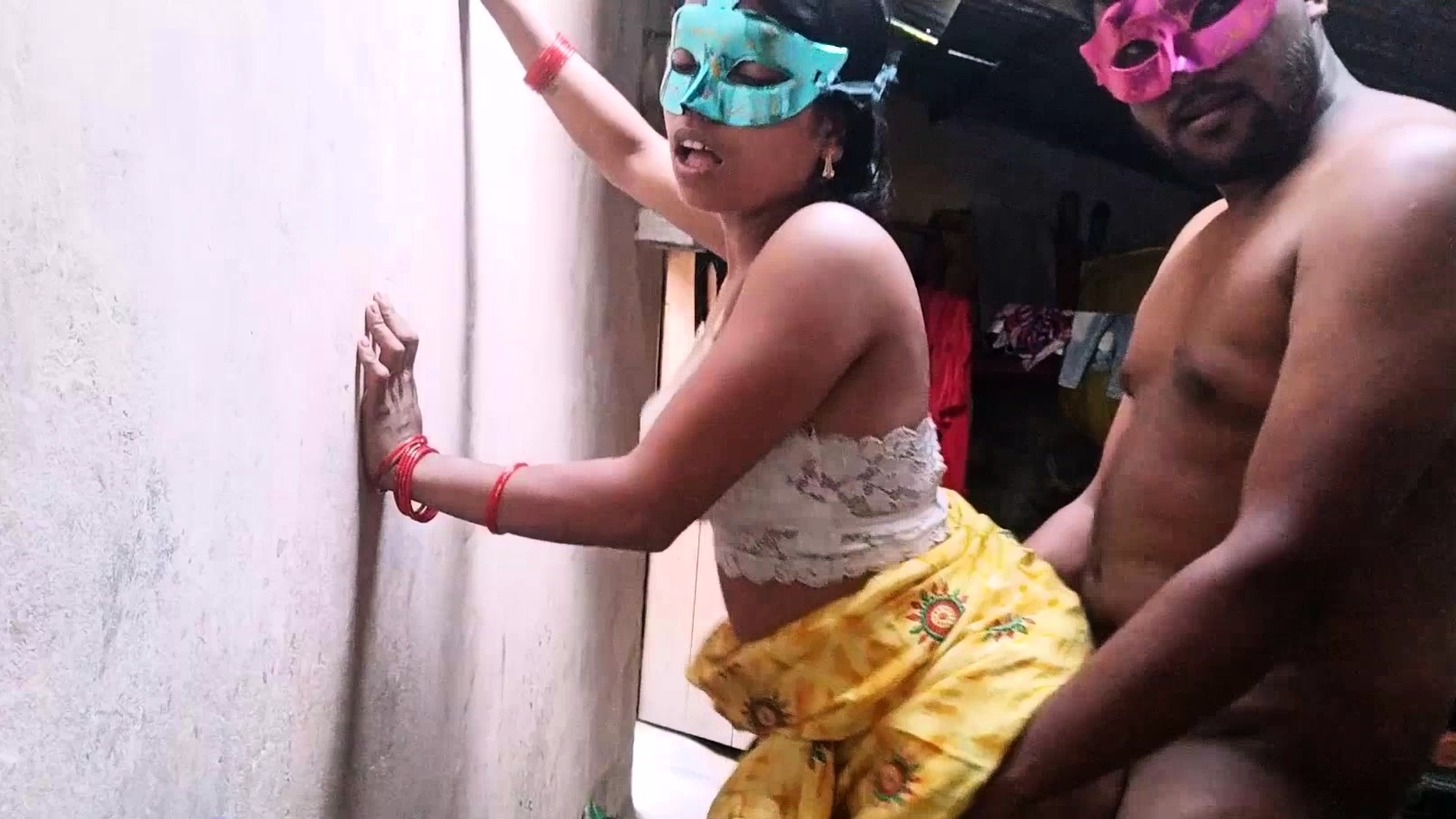 Indian Village Couple Seducing Early Morning Sex