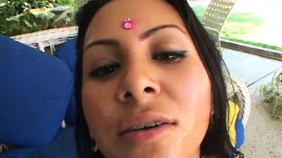 Naughty Amateur Sexuallu Straved Pussy Fucked