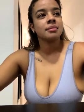 Sexy indian babe with big boobs