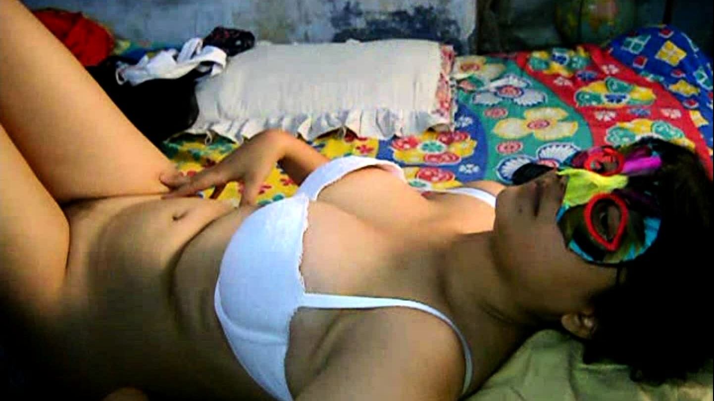 Big Boobs Desi Aunty Savita With Her Lover