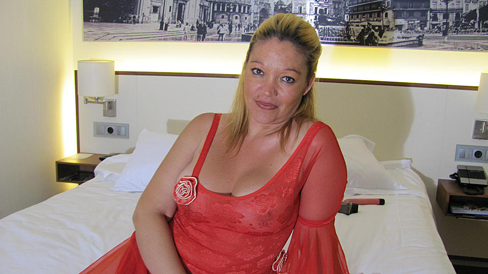Big titted mama playing with herself
