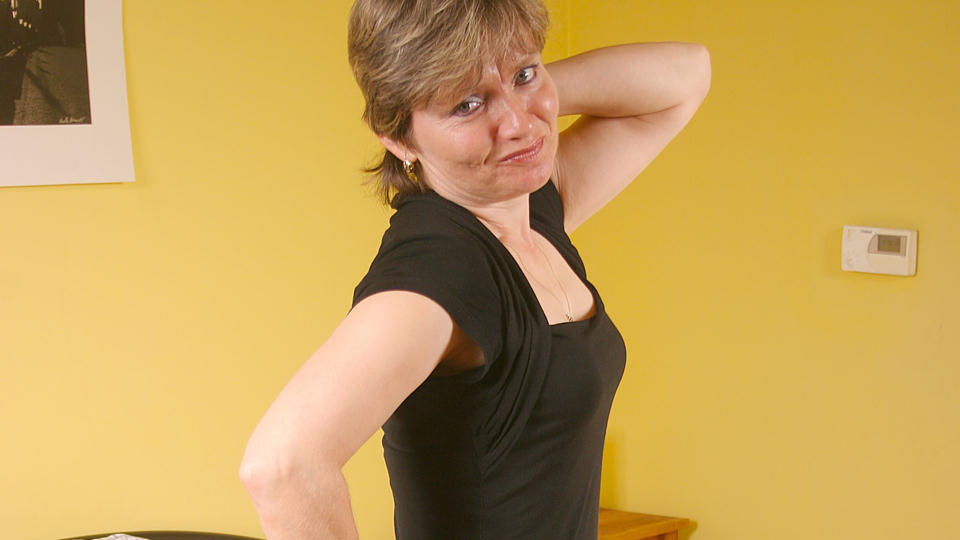 This housewife loves to show what makes her horny