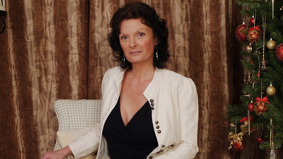 Sexy British MILF loves to masturbate