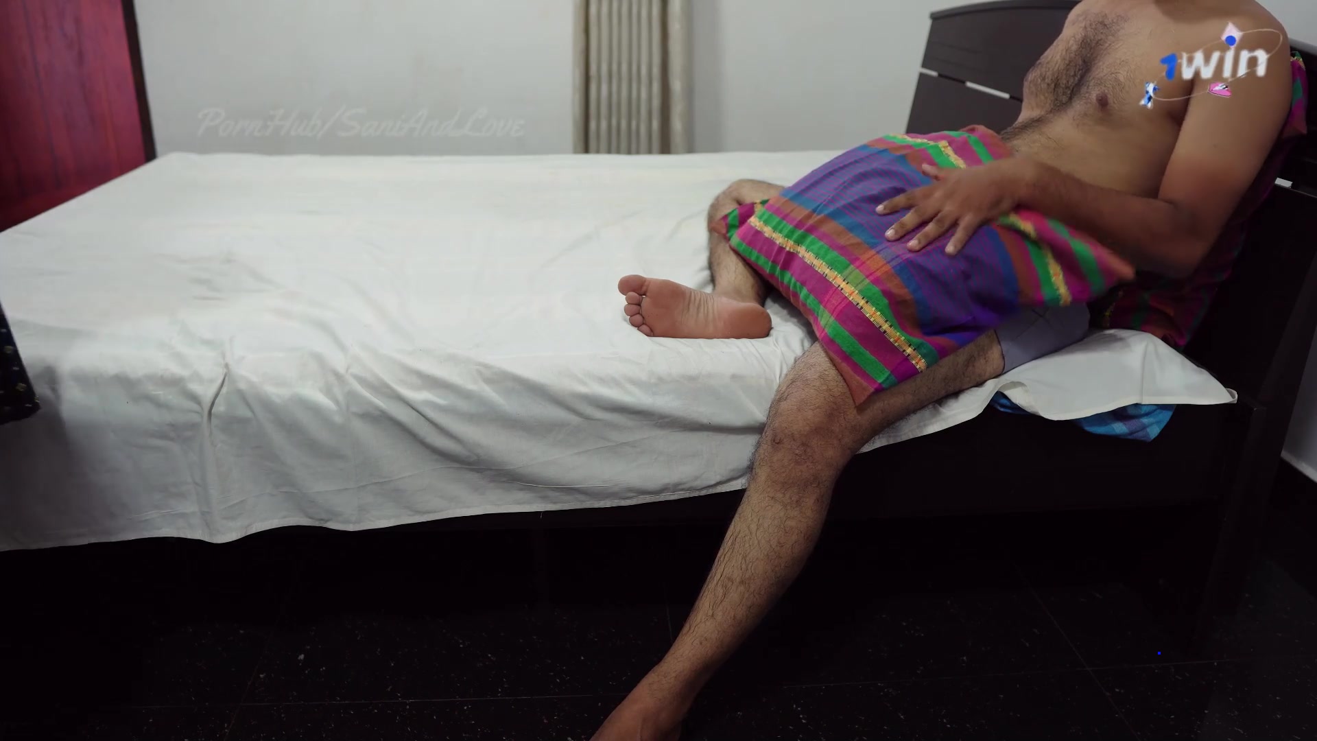 Accidental Sri Lankan hook-up, ample jug step-mom with innate bra-stuffers gives