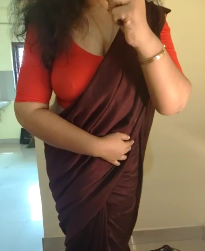 MALLU STRIPCHAT MODEL