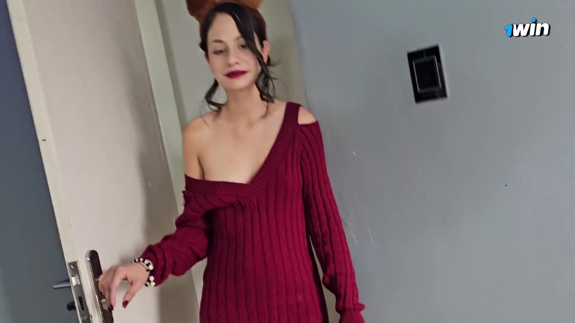 My stepbrother fucks me and I let him handle me like a mega-bitch - best homemad
