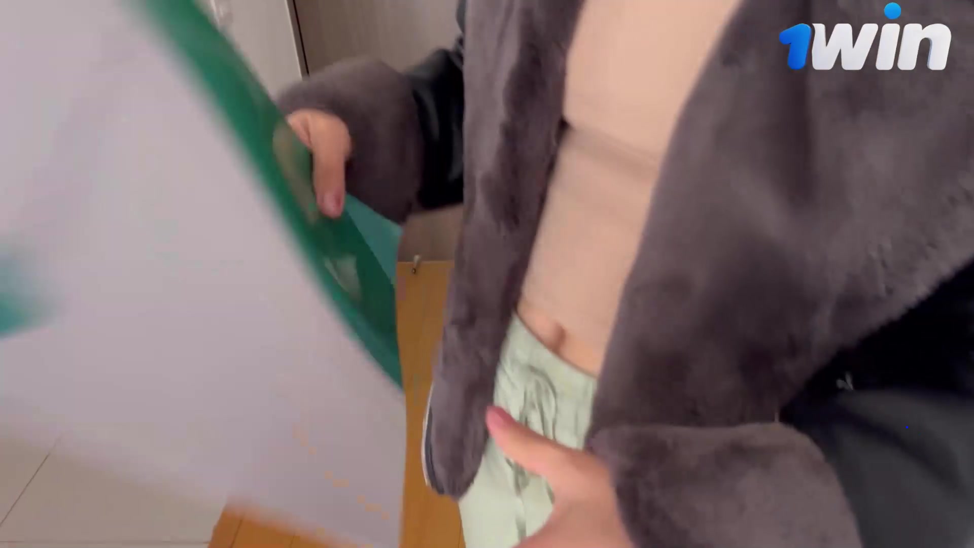 I'm a breezy for having intense ejaculation with my boss at her place - XXX!