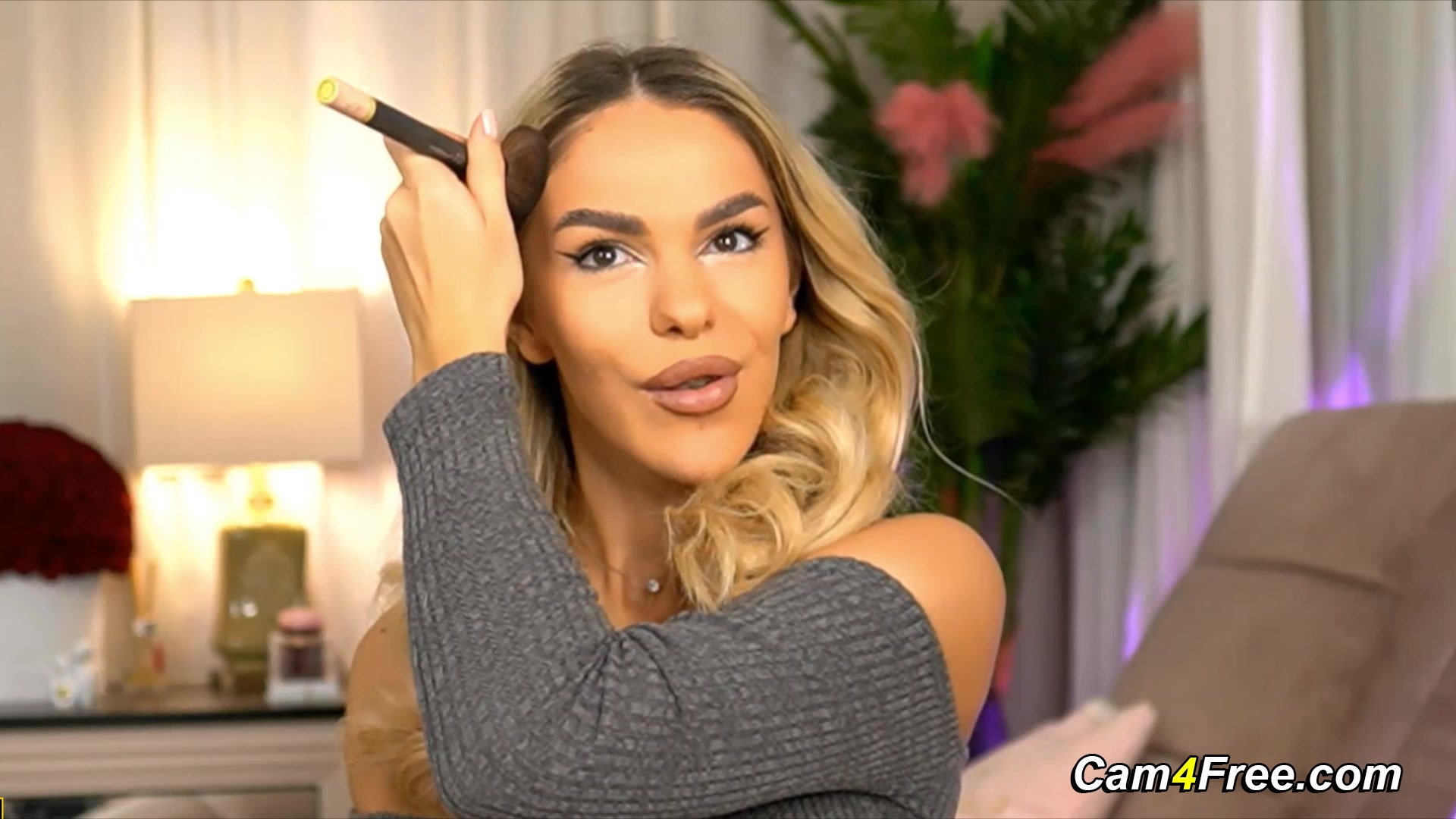 Hot Blonde Tease in Control