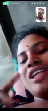 Tamil Wife Showing Boobs On VC - Clear Talking