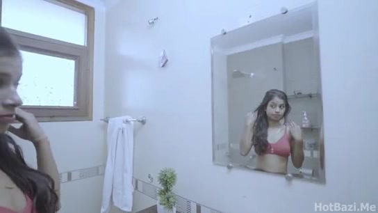 Desi Indian saali fucked in the bathroom