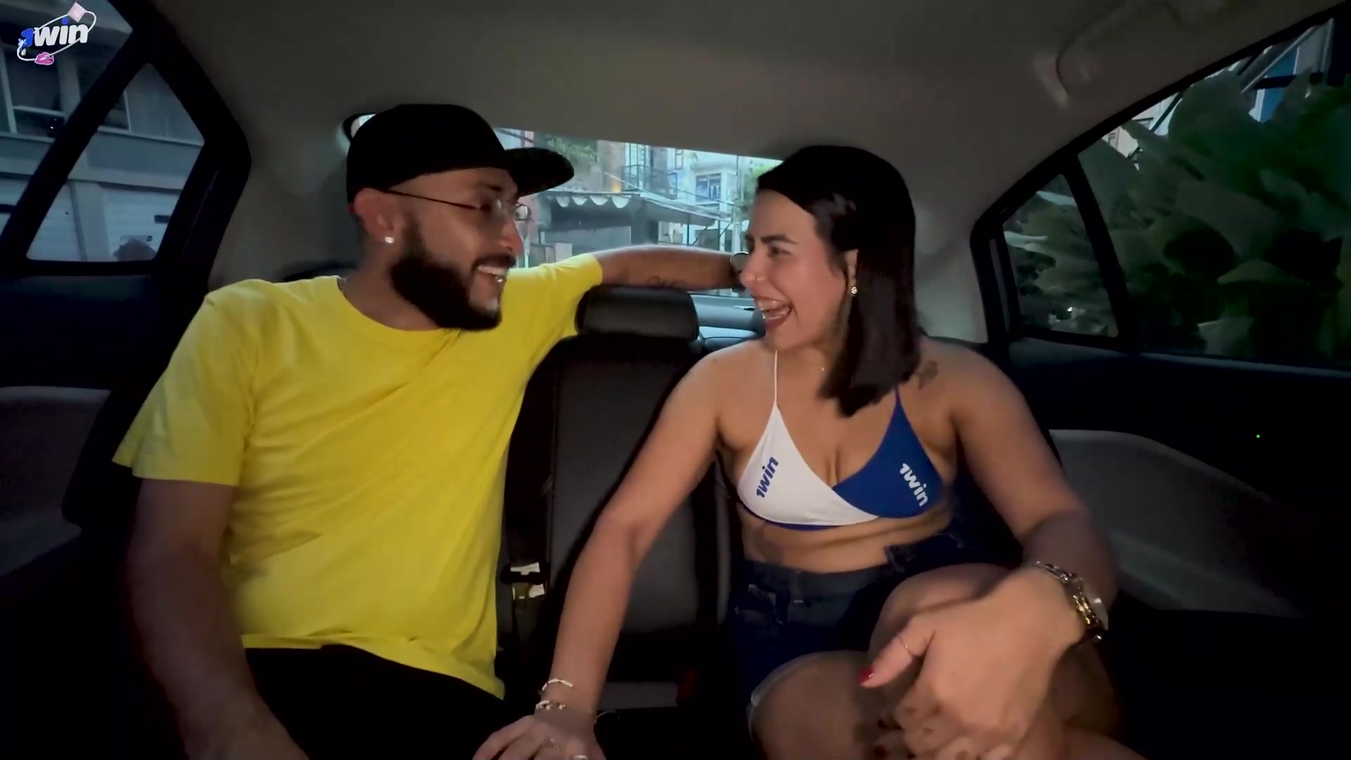 Sexy Colombian porn star Kylei Ellish rails soldier's phat boner in car, then cr