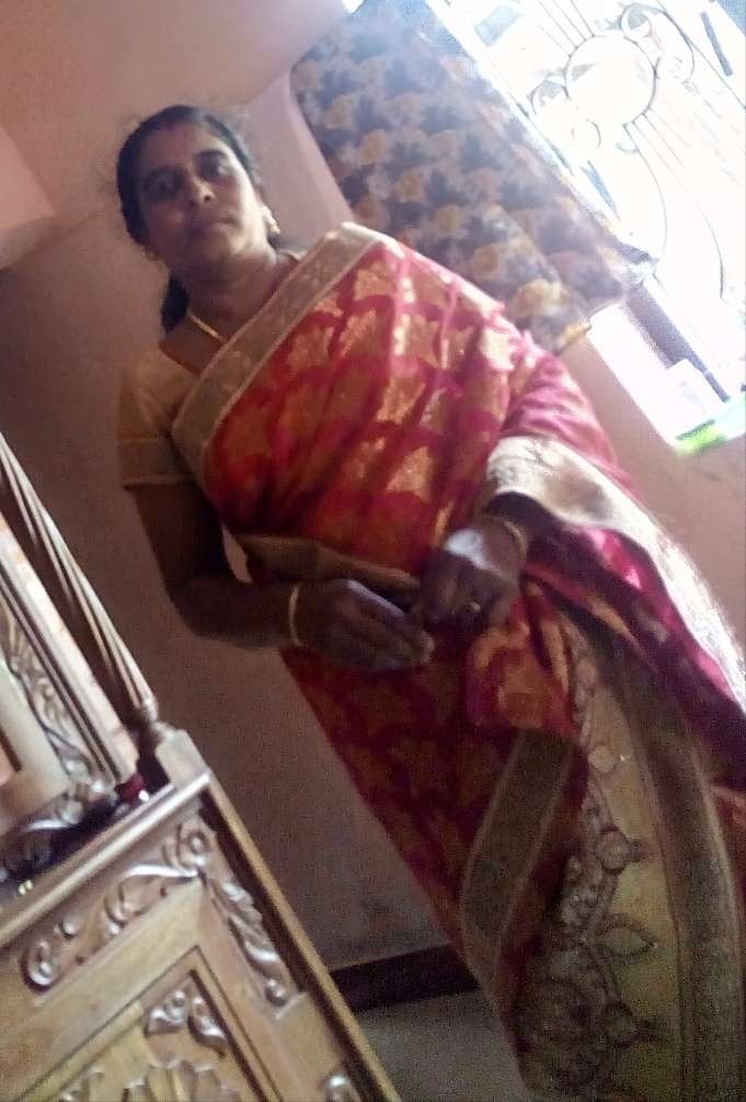 Tamil mom dress changing spy on her son