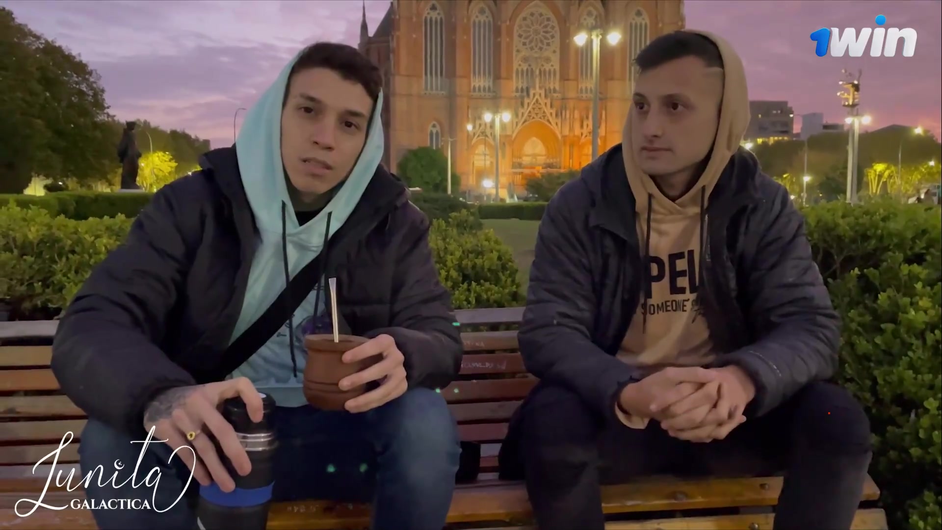 Two strangers on the street invited me to watch their superpower - super-hot har