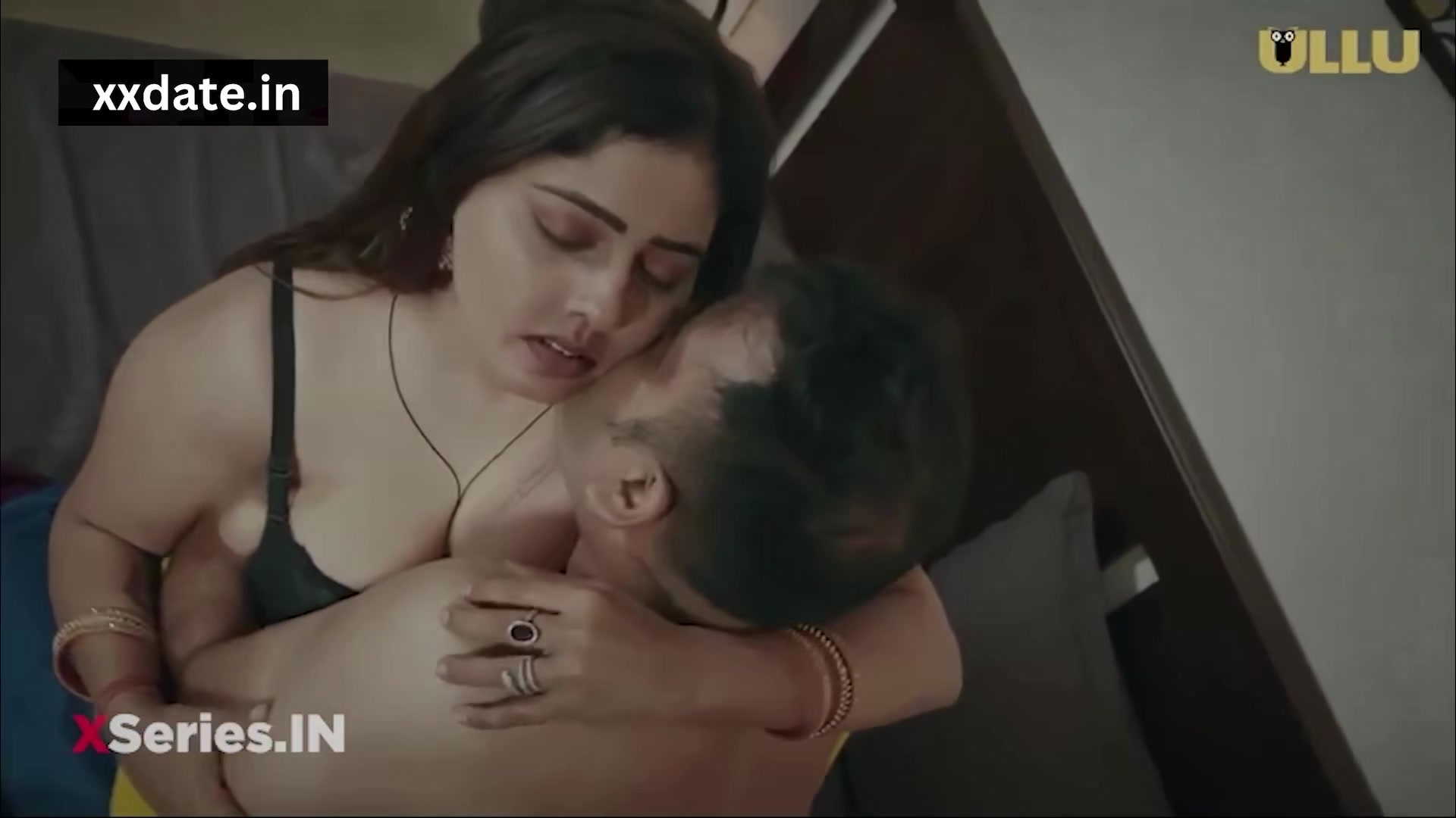 Hot Kamwali Ko Two Friend Milke Accha Se Chuda! Desi Sex Part 3
