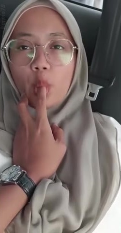 Ukhti Malay Terbaru