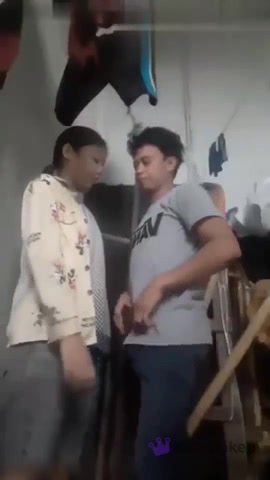 YANG LAGI VIRAL NGENTOT SAMA PONAKAN DIGUDANG