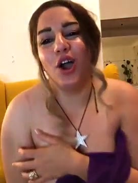 سكس ميلف لبنانية بتقول بزازي ناعمين احب واحد يلعب لي فيهم Arabin Milf Labnann