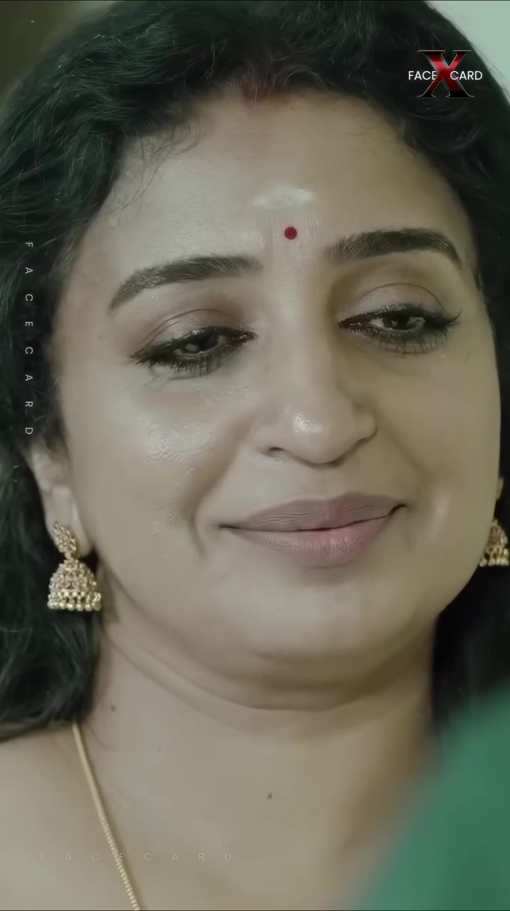 Mallu aunty vana rani cum on face