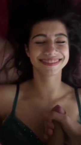 Gozada Na Cara Da Gatinha