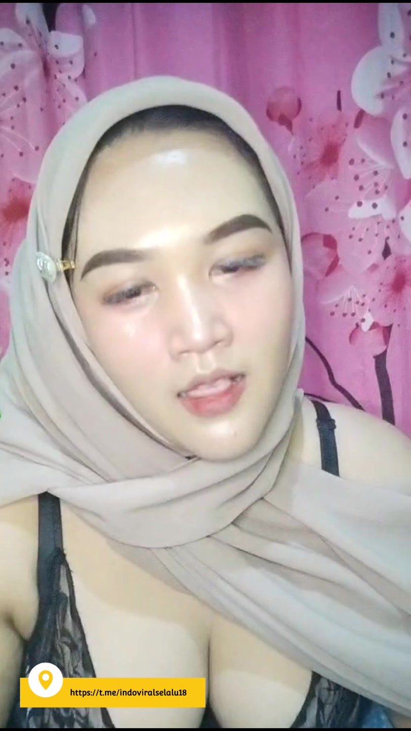Bokep Live Tante Cha Colmek Asik Banget Dikamar