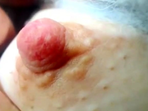 Romanian Amateur With Big Nipples Shows Her Body on Webcam