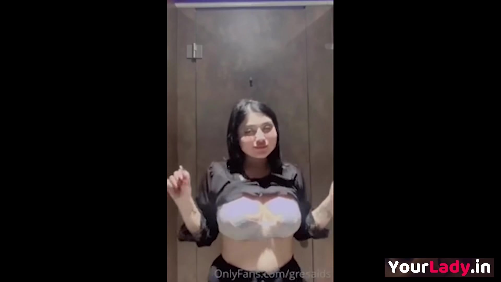 Thick Indian Hot Girl