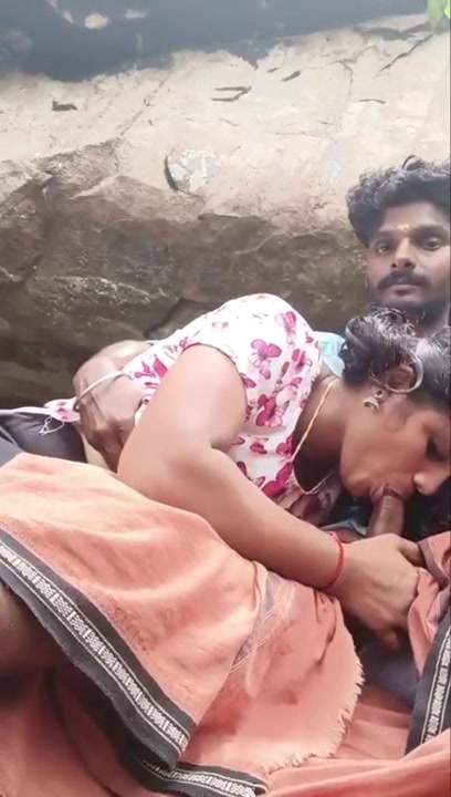 Mallu Girl Boob Suck By Lover While She Gave Handjob