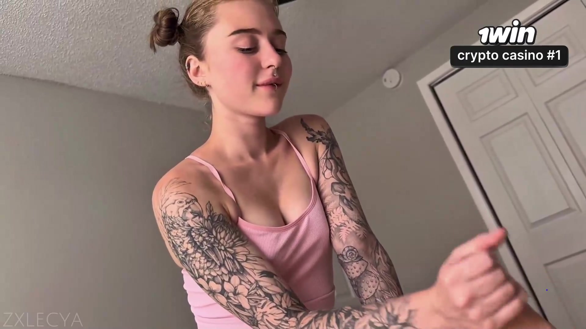 Step sis asks for climax from amateur - hottest HD porn!