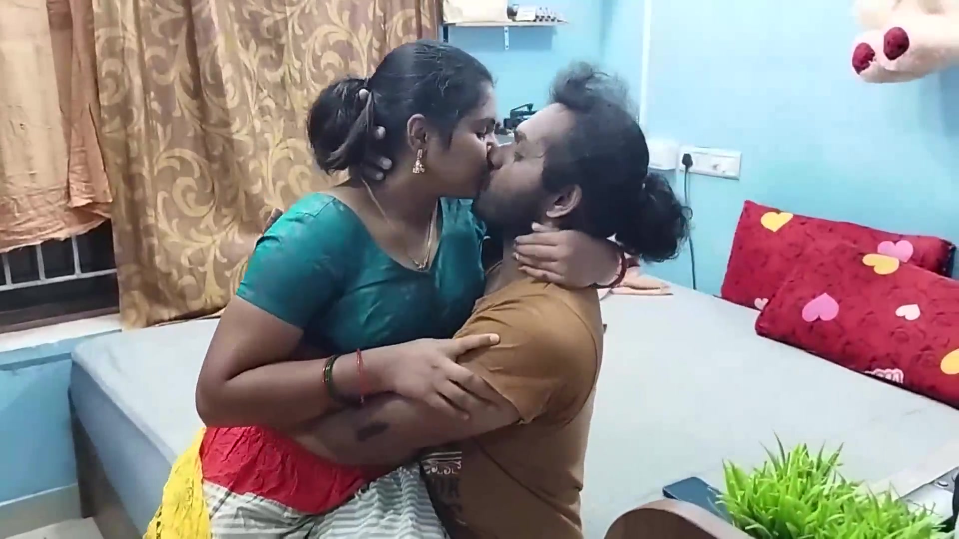 Mallu Boss Hot Sex With Maid, Maid And Boss Hot Romance And Sex In Home While His Wife Not In Home, Cheating Maid Wife Hot Sex