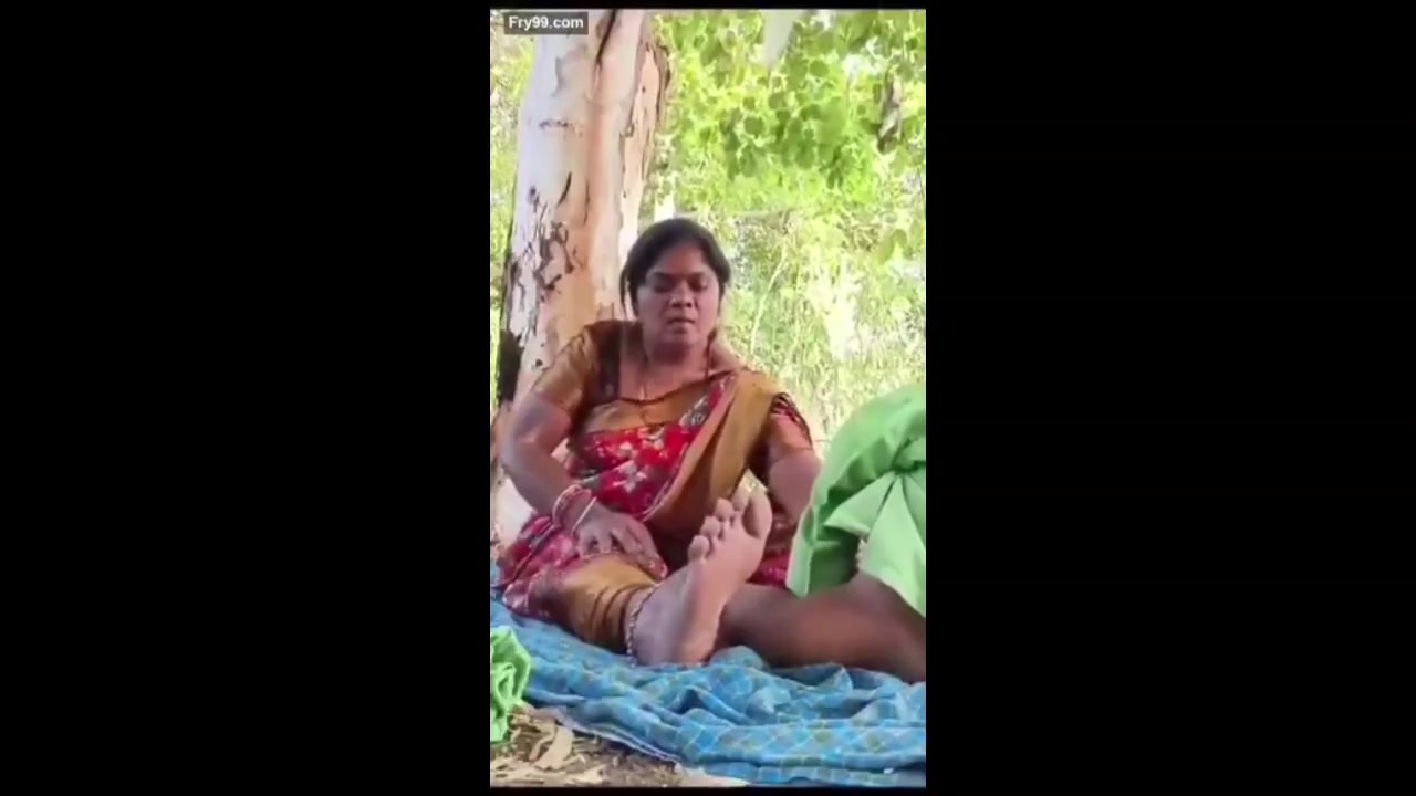 Baune Ne Randi Ki Chut Chodi Jungle Mein