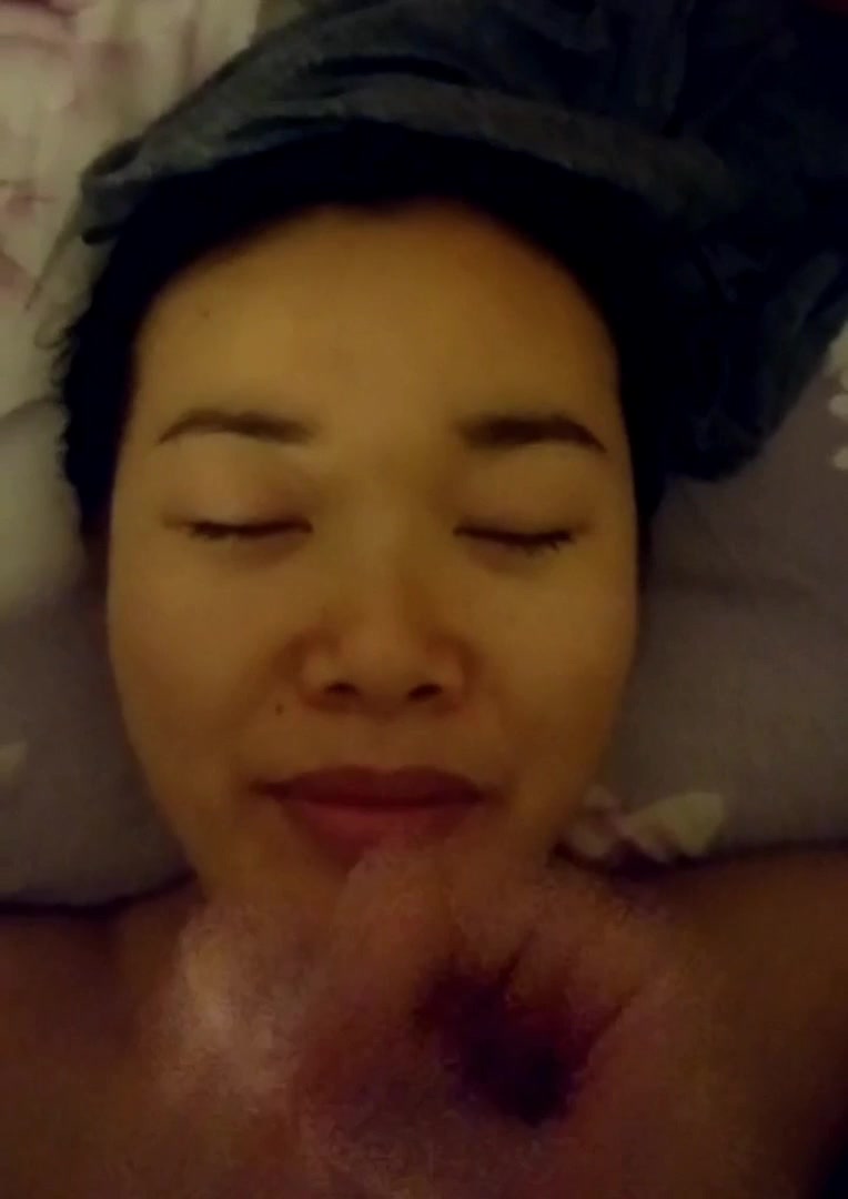 Santi Di Crot Sperma Gaya Tidur Terlentang Part 2