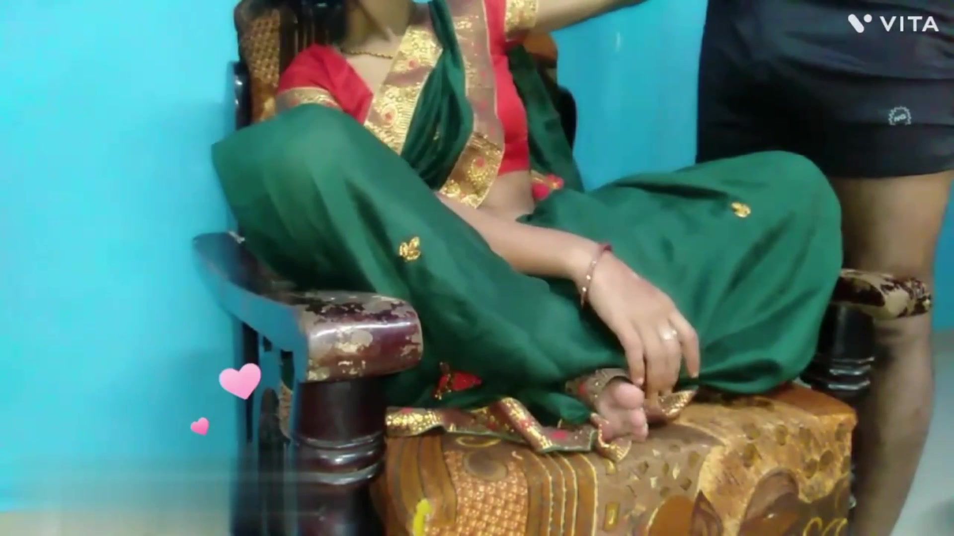 Sexy Bhabhi Ko Sofa Pe Chodte Hue MMS Video Banaya