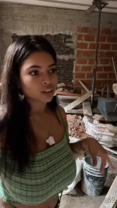 Thick Busty Latina Fucked In Abandon Building