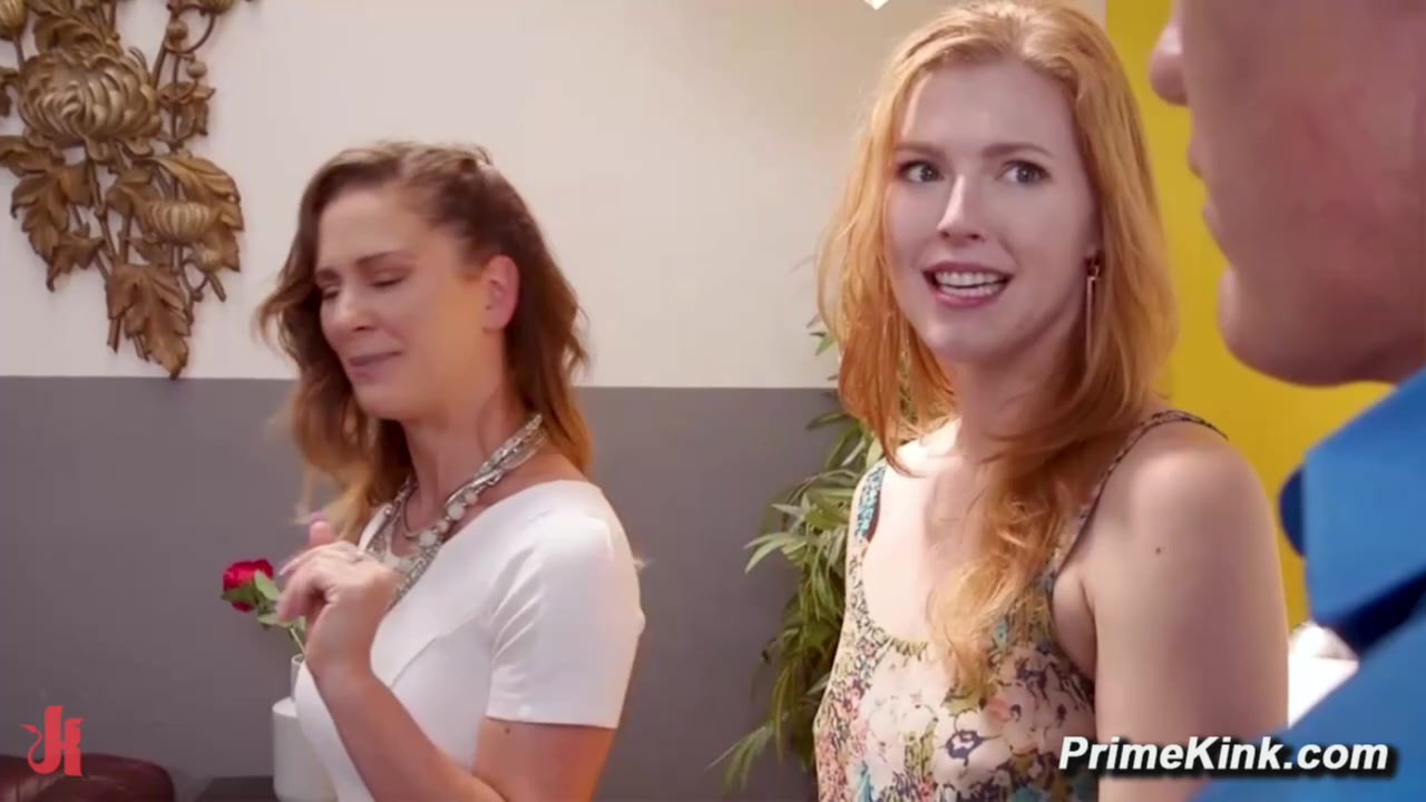 Ella Nova Step Mom Anal Threesome