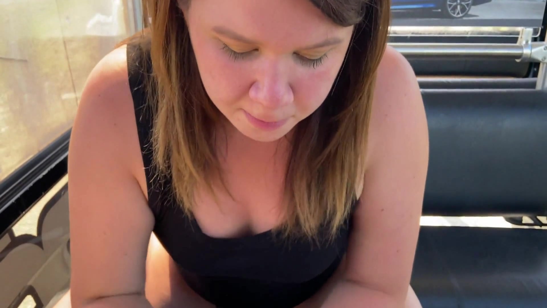 Slut Sucks In A Cable Car