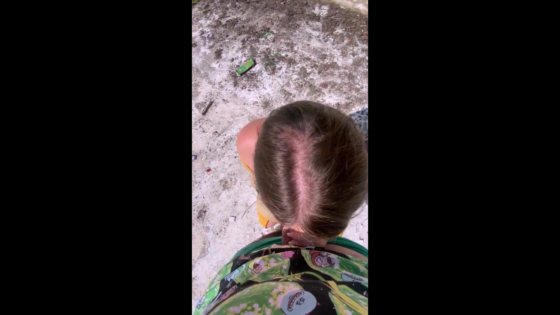 Slut Sucks In An Abandoned Pool