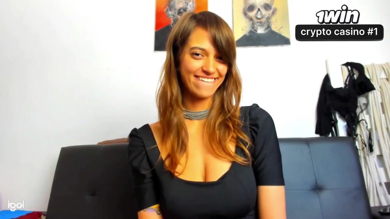Meu vibrador falhou durante o primeiro vídeo do tunnel de pornografia hardcore!