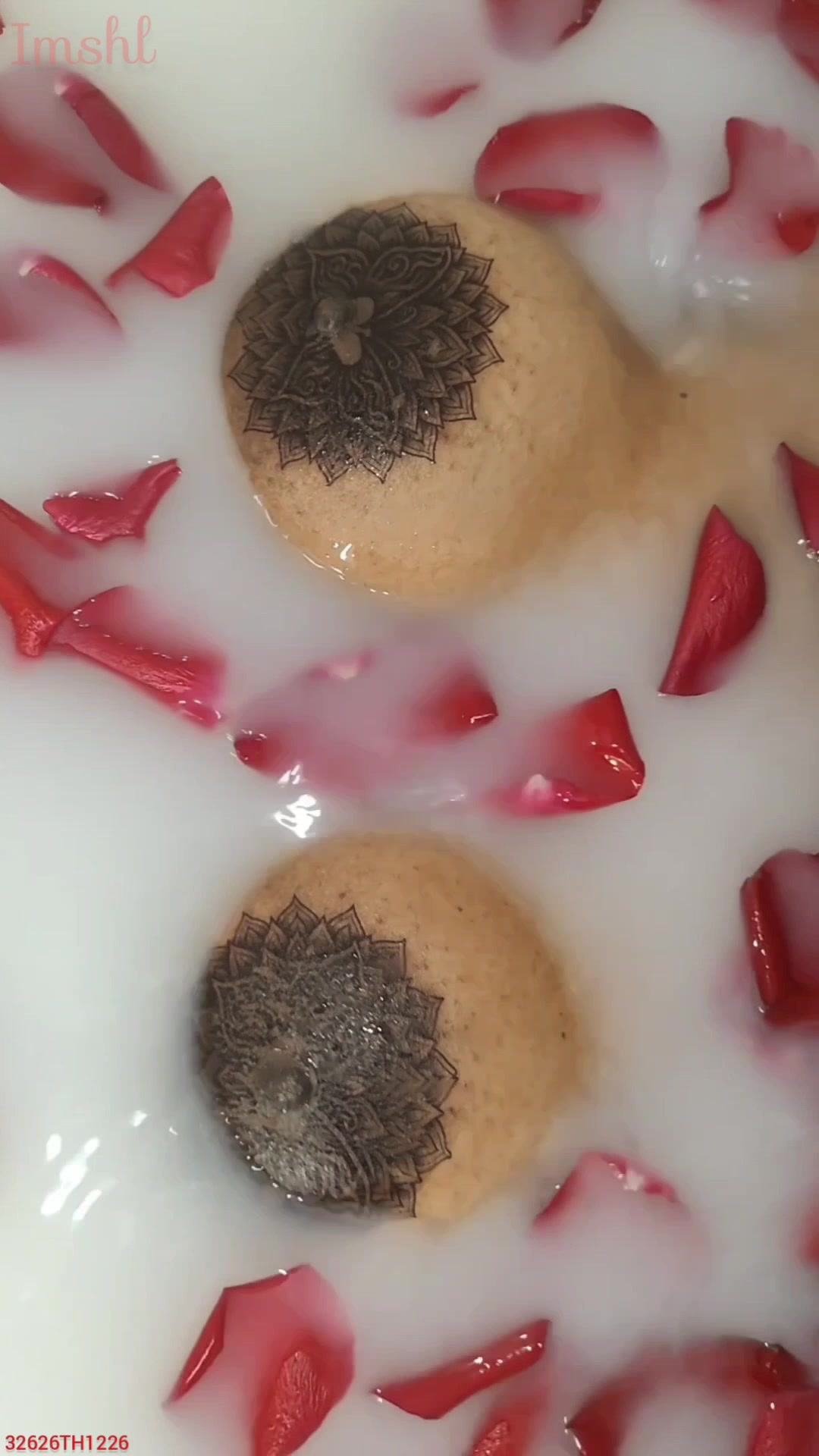 Tamil Desi playing with boobs in tub
