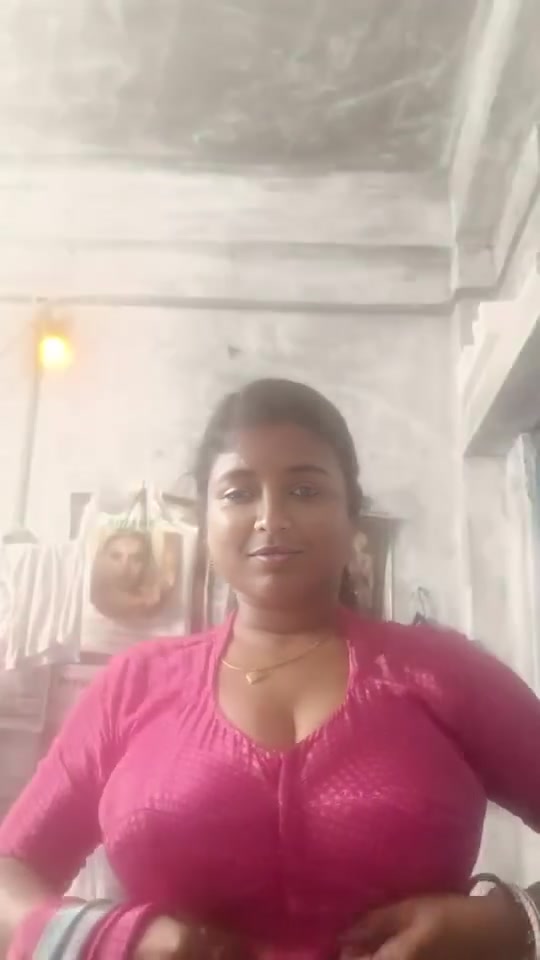 Gouthami reddy manthena removing blouse and bra showing nude milky boobs part 2