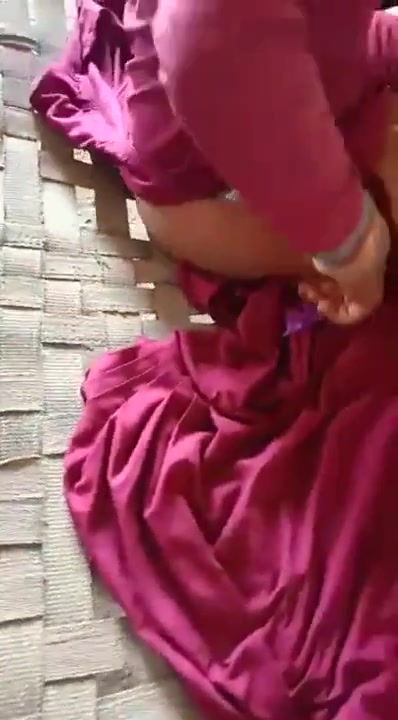 Desi Couples Caught Outdoor Area