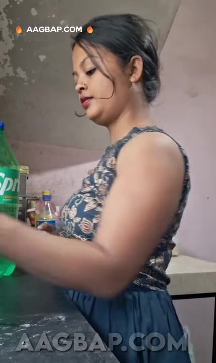 HInDI Kitchen Romance (2026) Bengali Uncut Short Film