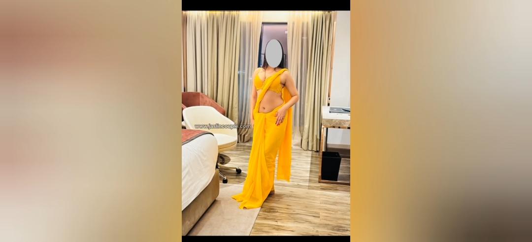 New viral Jaslin Couple Video, Real Meet With The fans