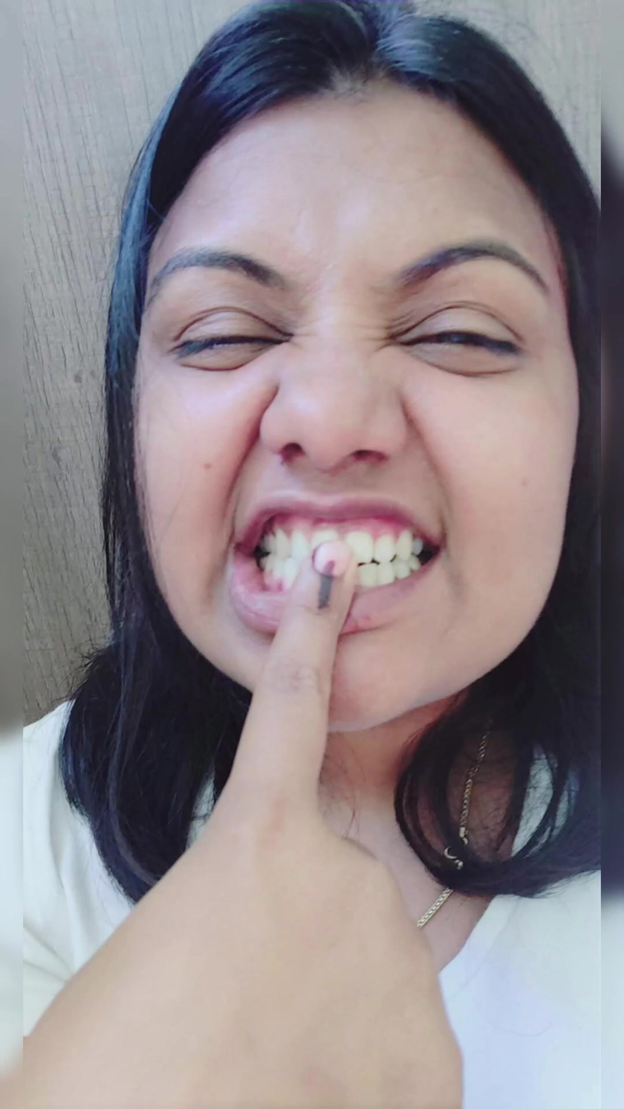 DESI SUPER HORNY GF GIVING SENSUAL DEEPTHROAT BLOWJOB SWALLOWING CUM HAPPILY