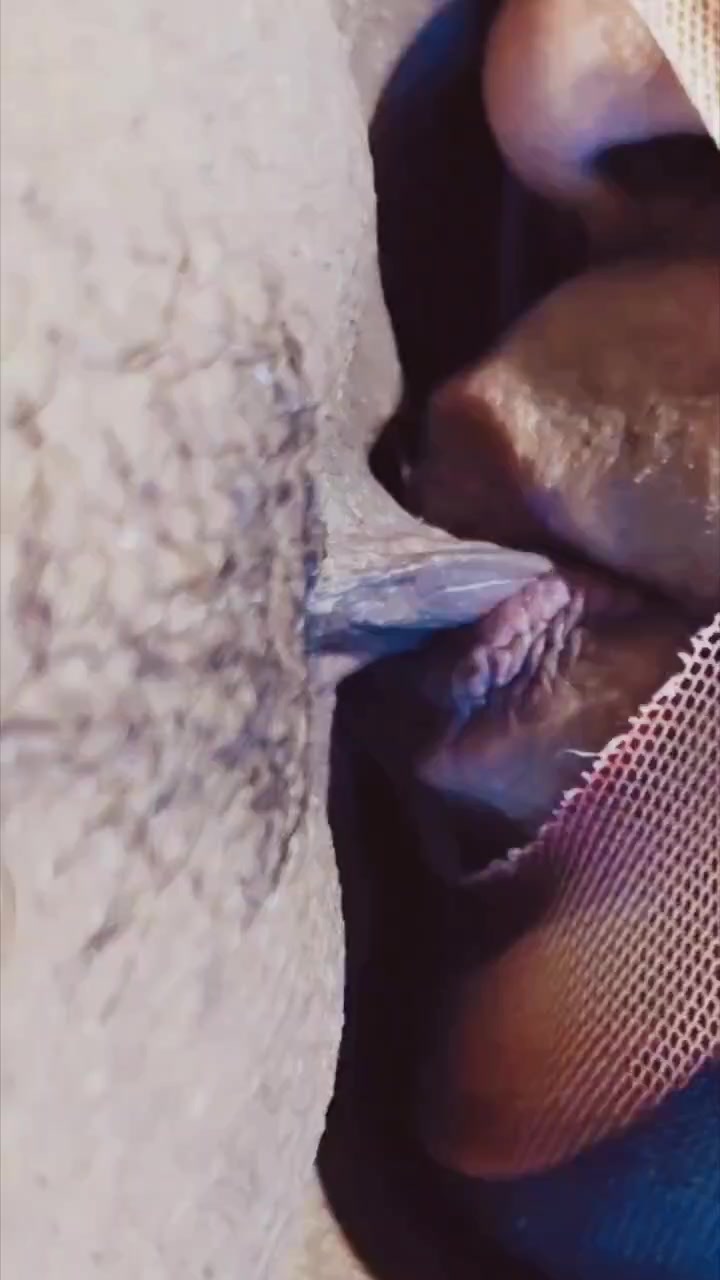 Tamil wife pussy sucking
